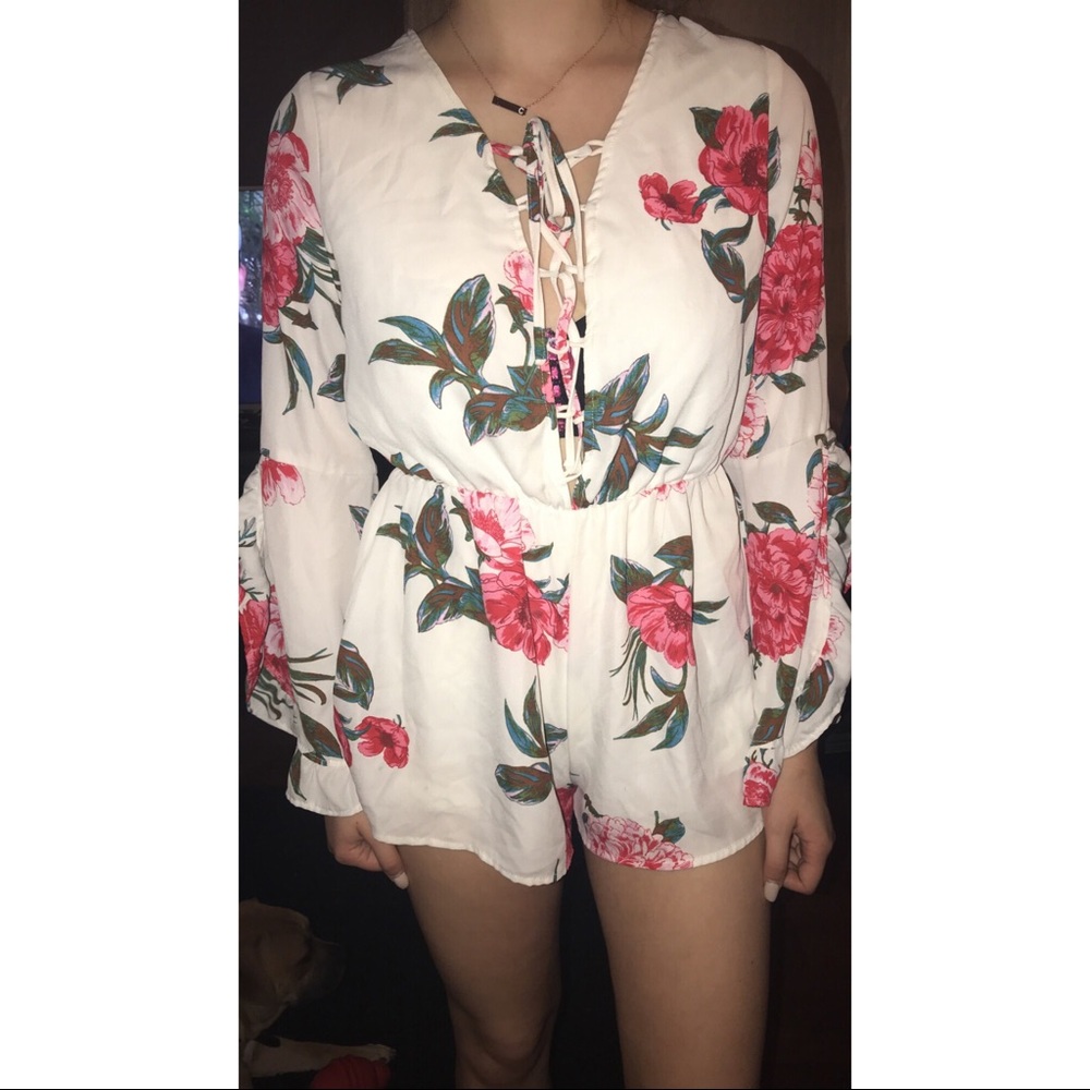 Bell Sleeved Romper. *Sold*